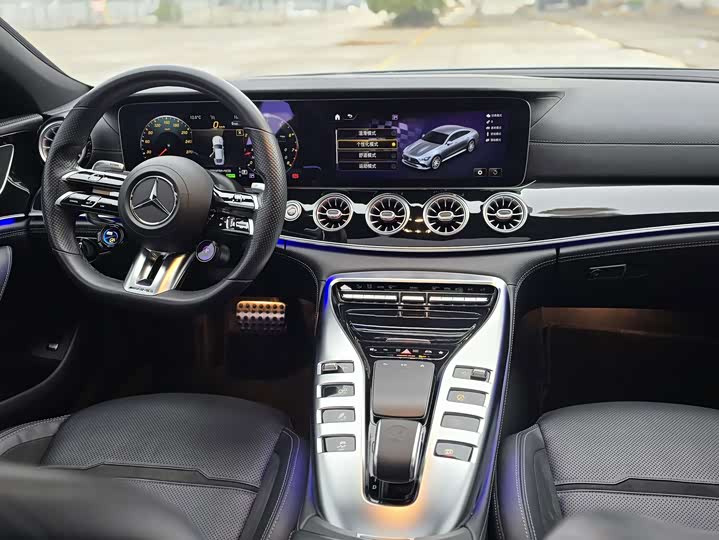 Mercedes-Benz AMG GT, 2021 — фото 8 из 9