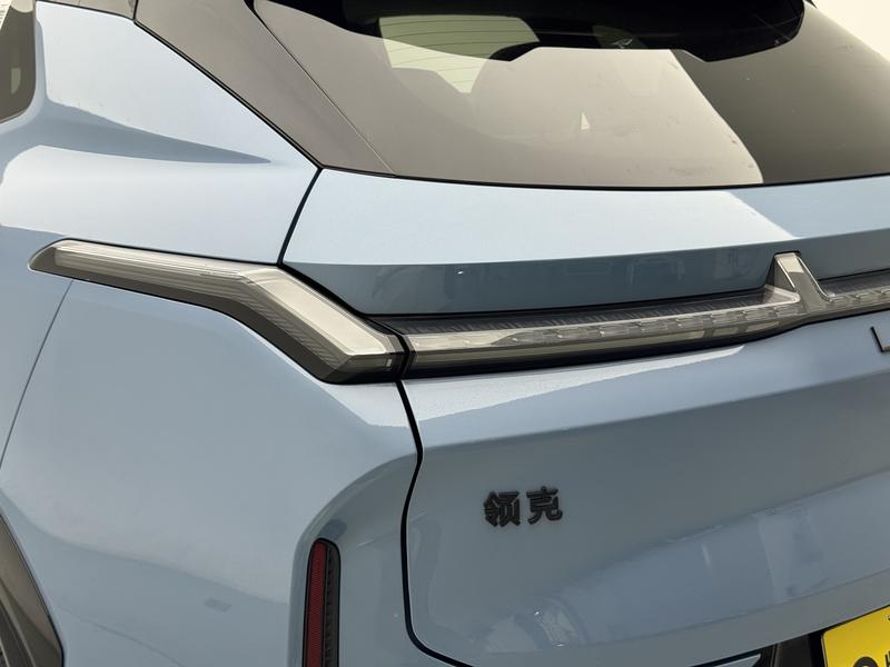 Lynk & Co 08 EM-P Hybrid, 2025 — фото 3 из 12