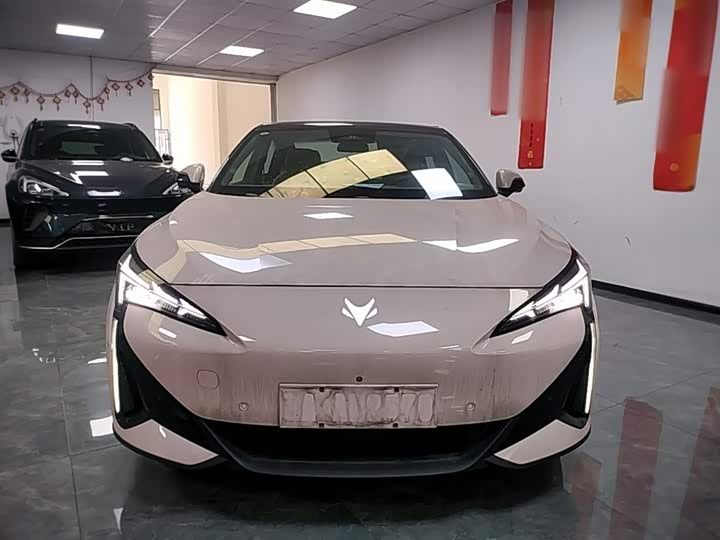 BAIC Arcfox Alpha S5, 2024 — фото 3 из 9