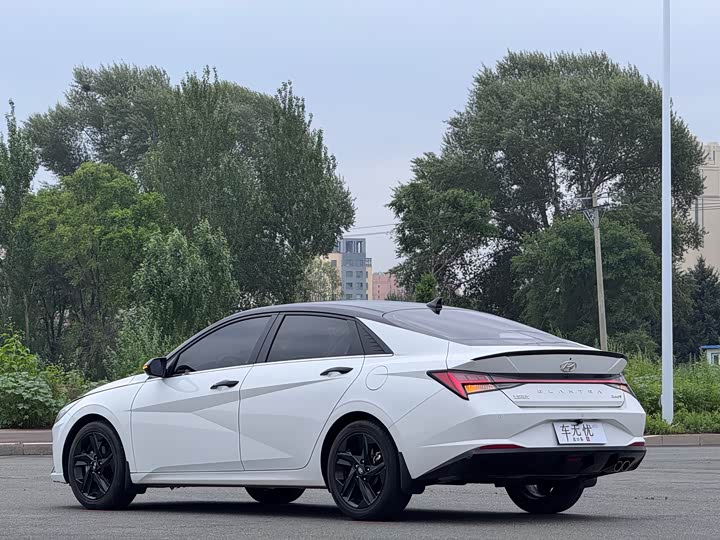 Hyundai Elantra N line, 2022 — фото 6 из 9