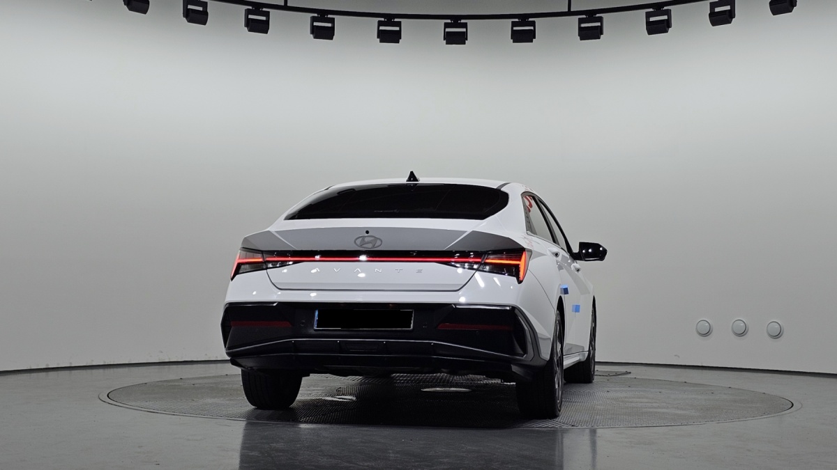 Hyundai Avante, 2023 — фото 4 из 12