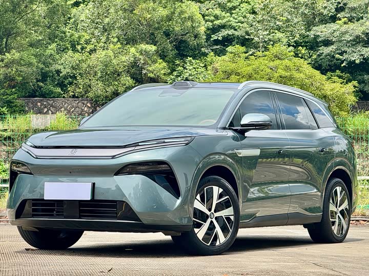 BYD Tang L, 2025 — купить в Казани под ключ