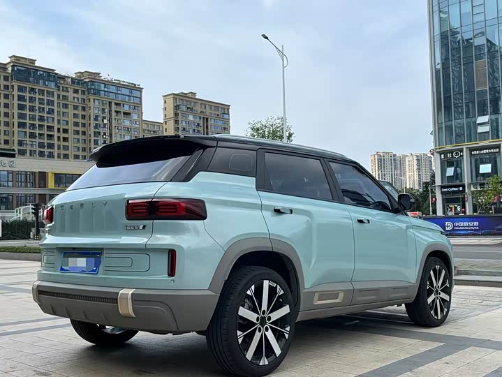 Geely Icon, 2023 — фото 7 из 9