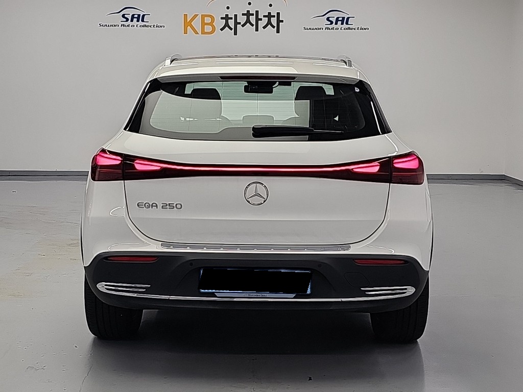 Mercedes-Benz EQA, 2025 — фото 3 из 12