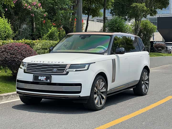 Land Rover Range Rover, 2024 — купить в Брянске под ключ