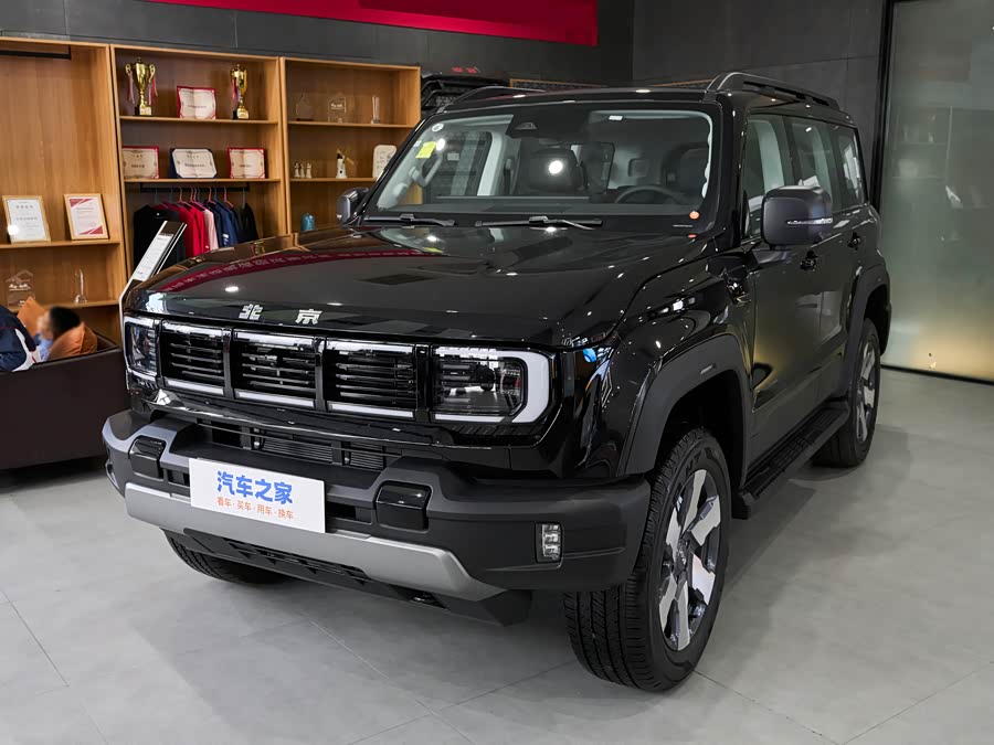 BAIC Beijing BJ40 Hybrid, 2026 — купить в Калуге под ключ