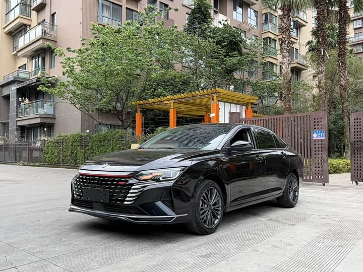 Dongfeng Aeolus Yixuan Max, 2021 — купить в Нижнем Новгороде под ключ