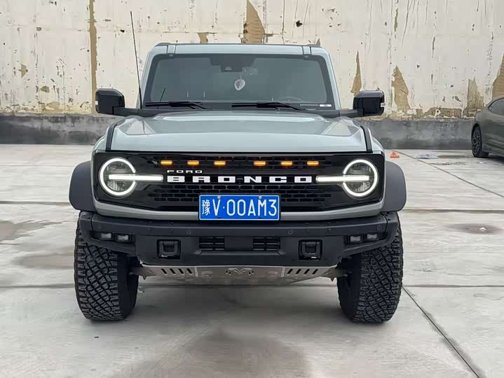 Ford Bronco, 2024 — фото 2 из 9