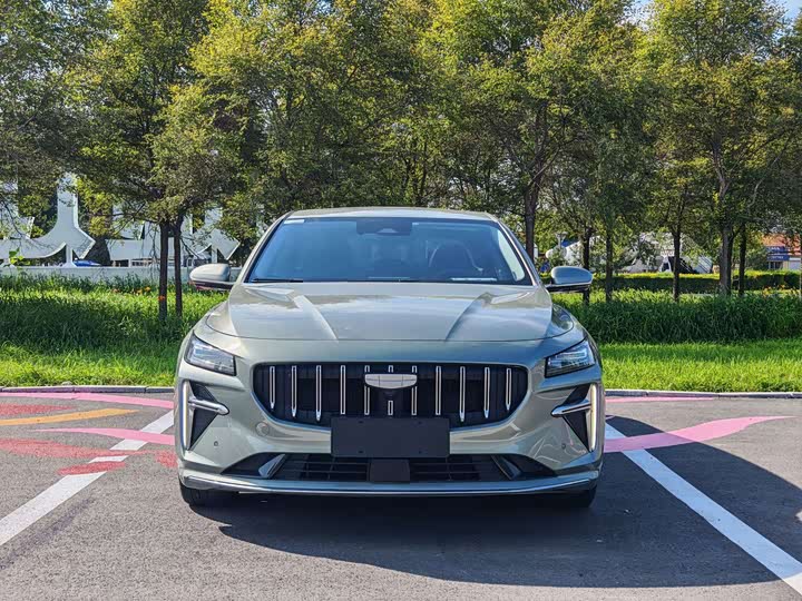 Geely Preface L, 2024 — фото 2 из 9