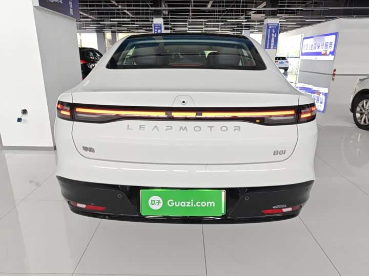 Leapmotor B01, 2025 — фото 6 из 9