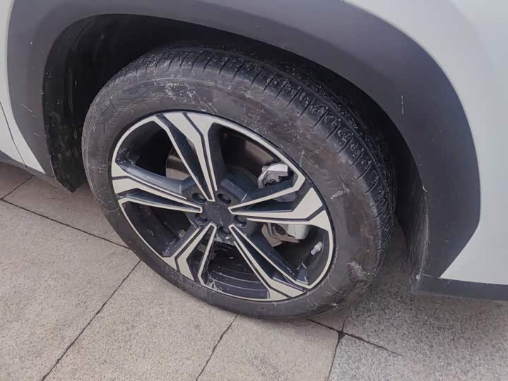 Geely Galaxy L7, 2025 — фото 6 из 9