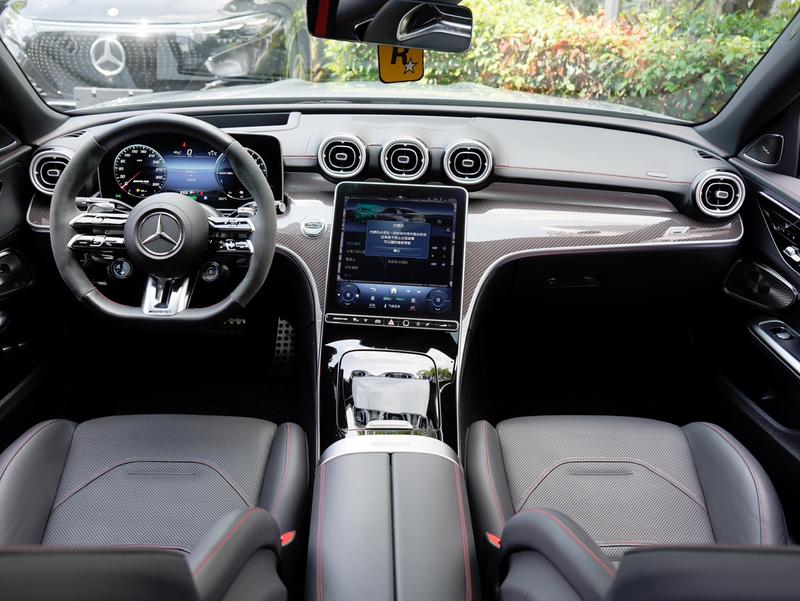 Mercedes-Benz C-Class AMG Hybrid, 2024 — фото 7 из 12