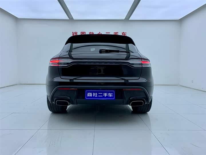 Porsche Macan, 2023 — фото 4 из 9