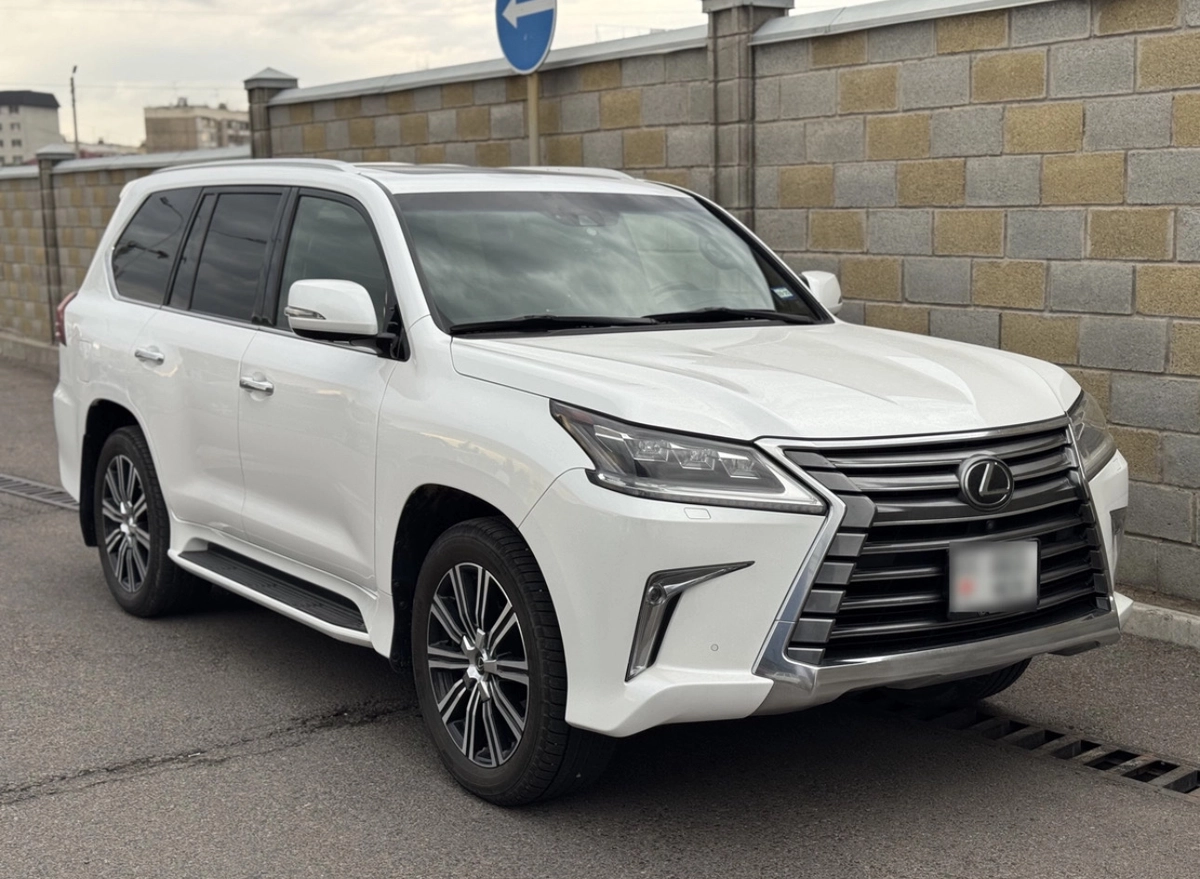 Lexus LX, 2021 — фото 2 из 7