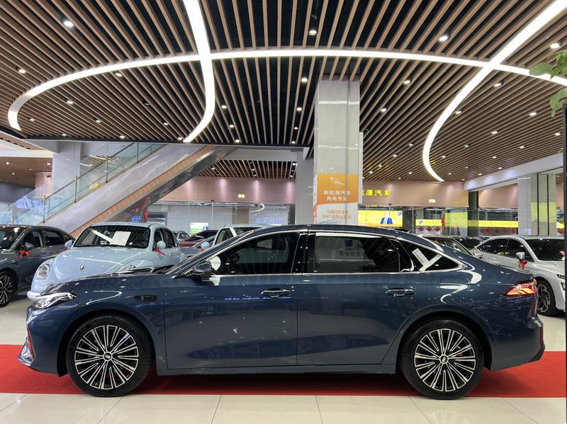 Geely Galaxy A7, 2025 — фото 4 из 12