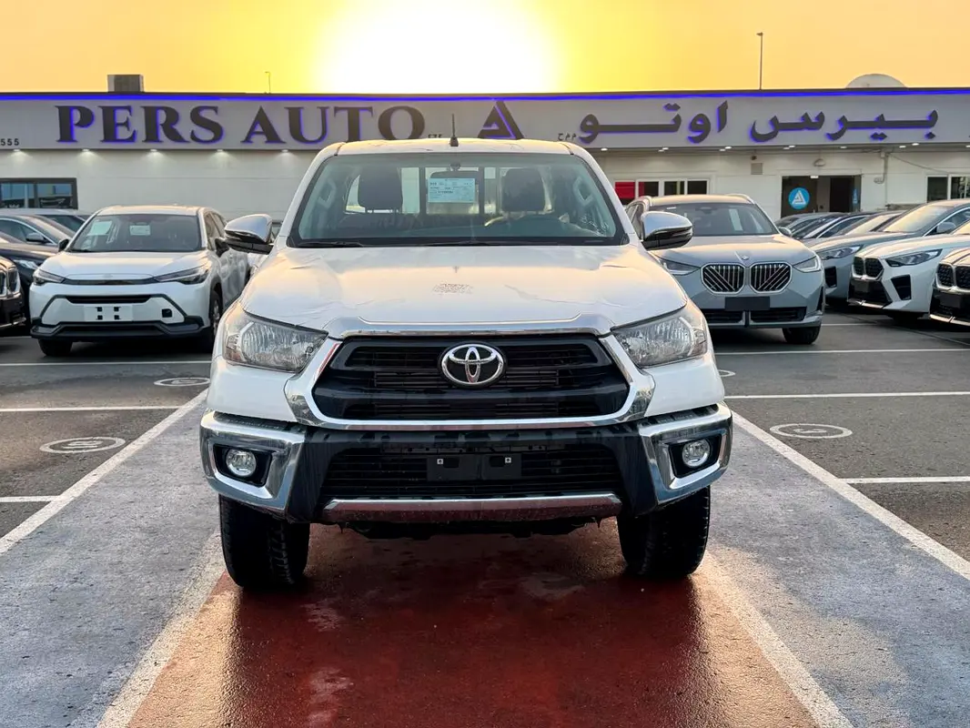 Toyota Hilux, 2026 — фото 3 из 10
