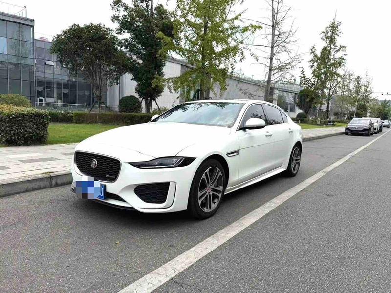 Jaguar XE L, 2022 — купить в Воронеже под ключ
