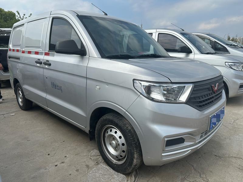 Wuling Hongguang V, 2022 — фото 3 из 11