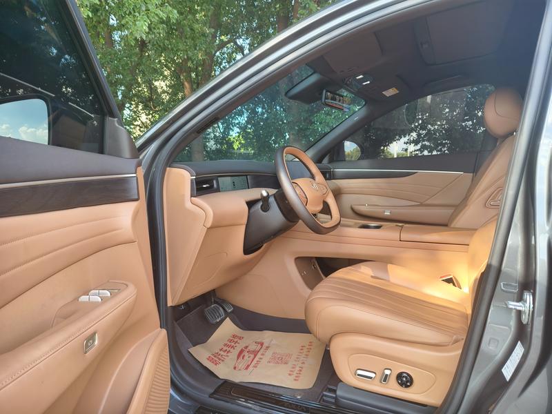 Dongfeng Aeolus L8, 2025 — фото 11 из 12