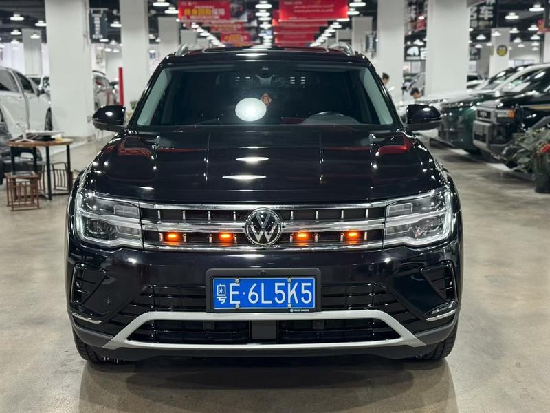 Volkswagen Teramont Pro, 2024 — фото 2 из 10