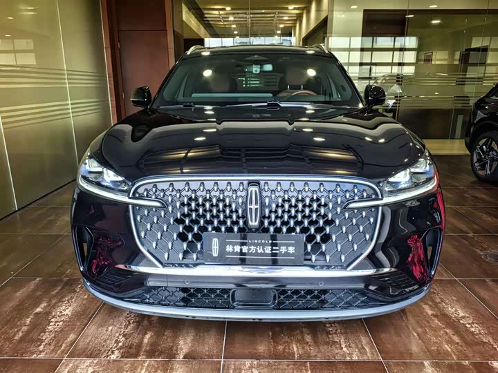 Lincoln Aviator, 2025 — фото 2 из 9