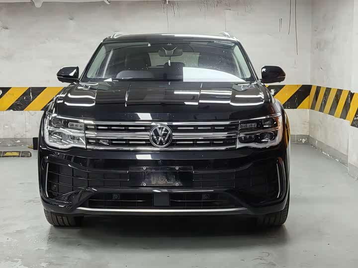 Volkswagen Teramont X, 2023 — фото 2 из 9