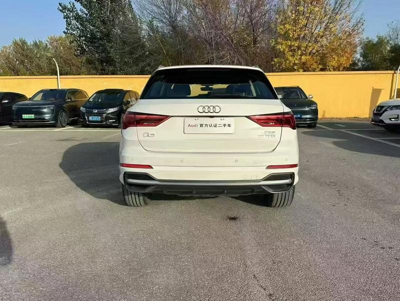 Audi Q3, 2023 — фото 3 из 10