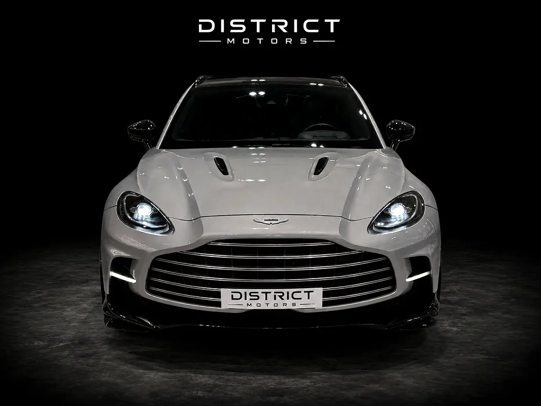 Aston Martin DBX, 2023 — фото 2 из 10