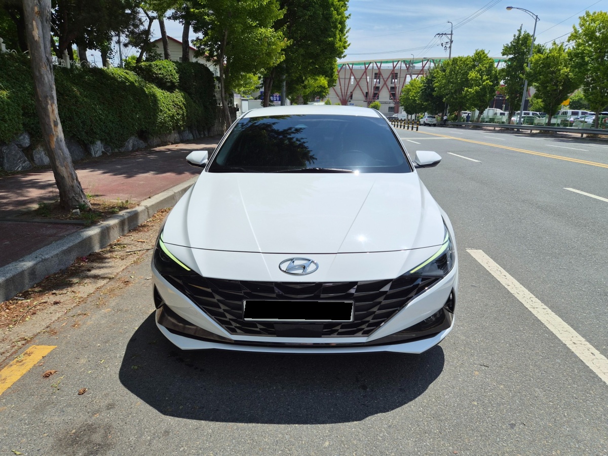 Hyundai Avante, 2022 — фото 2 из 12