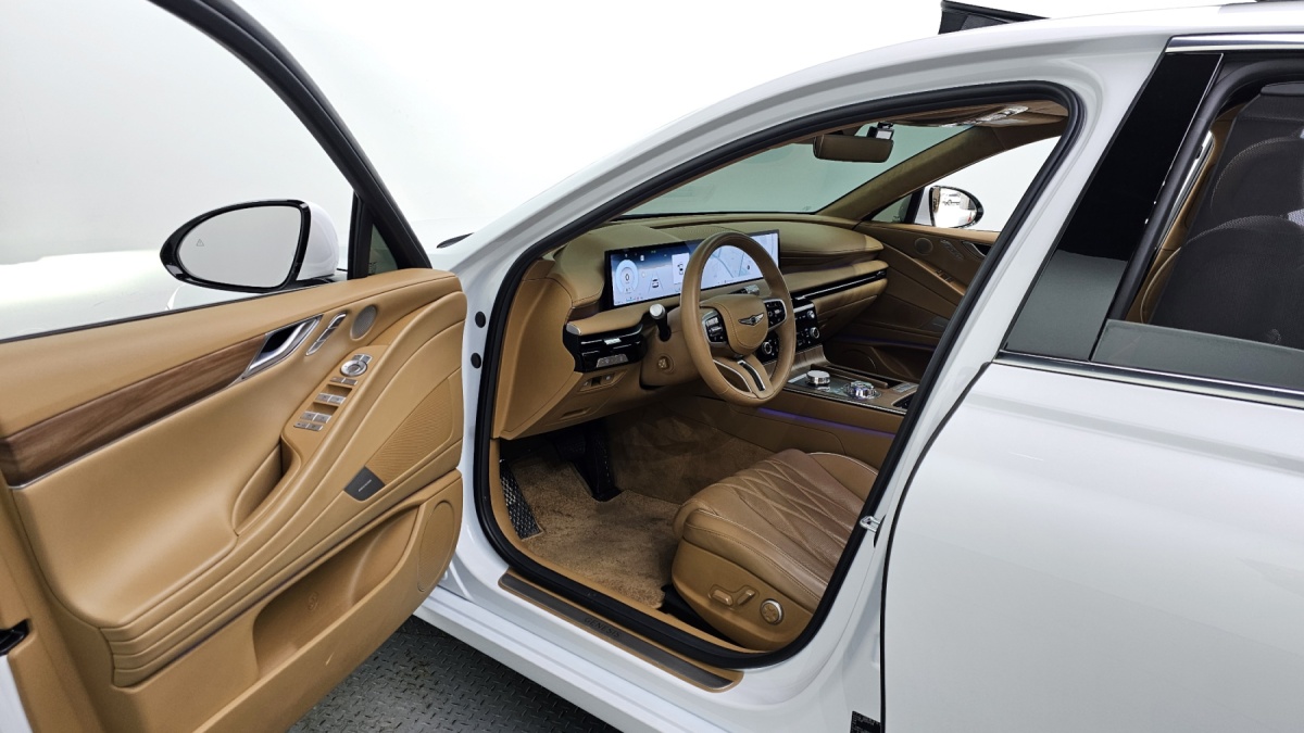 Genesis G80, 2025 — фото 10 из 12