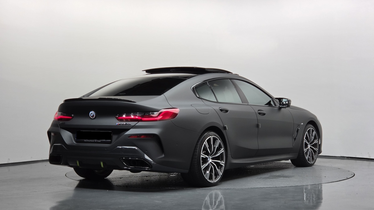 BMW 8 Series, 2022 — фото 2 из 12
