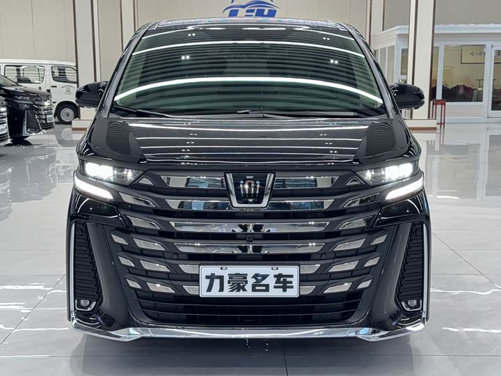 Toyota Vellfire, 2023 — фото 2 из 9