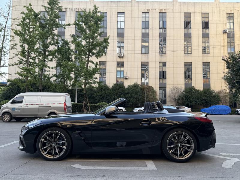 BMW Z4, 2022 — фото 4 из 8