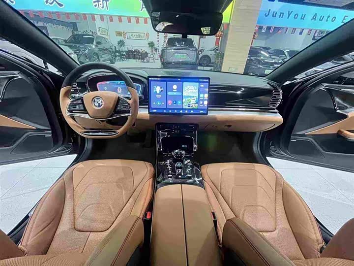 BYD Han, 2023 — фото 7 из 9