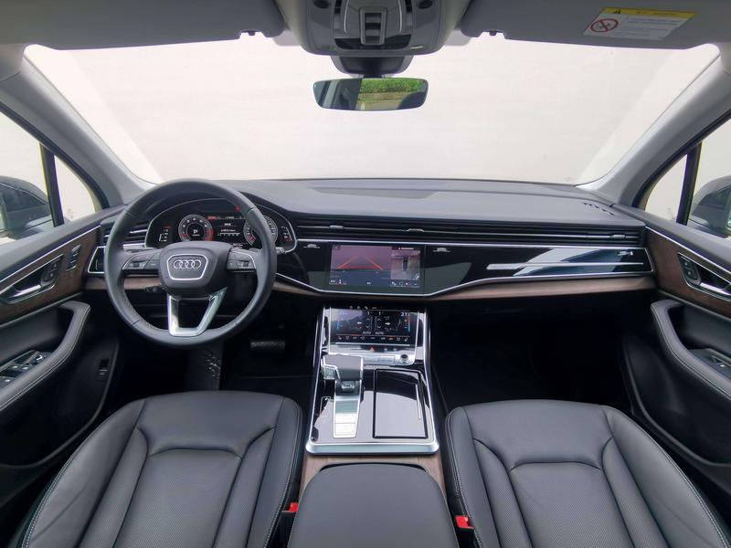 Audi Q7, 2025 — фото 10 из 12