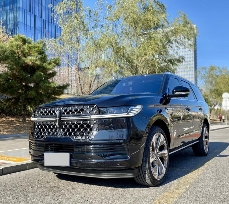 Lincoln Navigator, 2025 — купить в Липецке под ключ