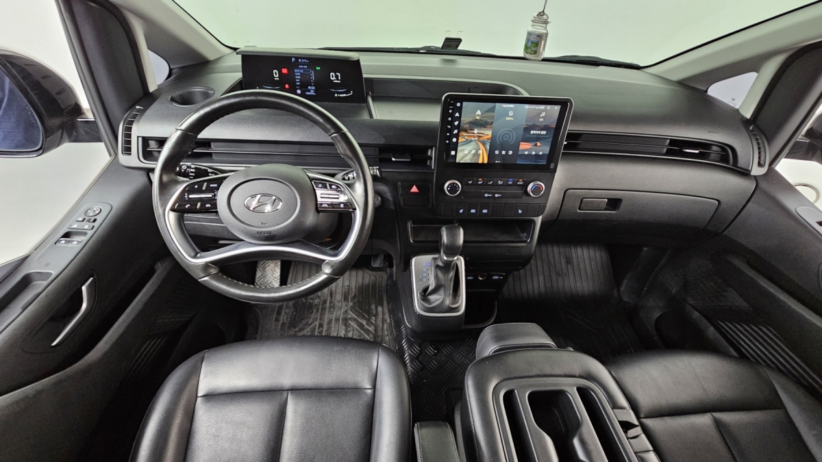 Hyundai Staria, 2022 — фото 6 из 12