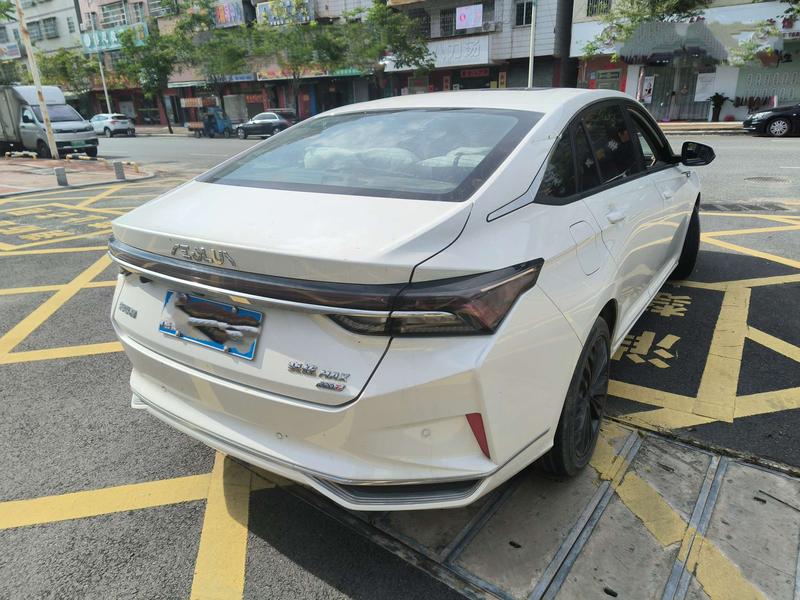 Dongfeng Aeolus Yixuan Max, 2022 — фото 5 из 12