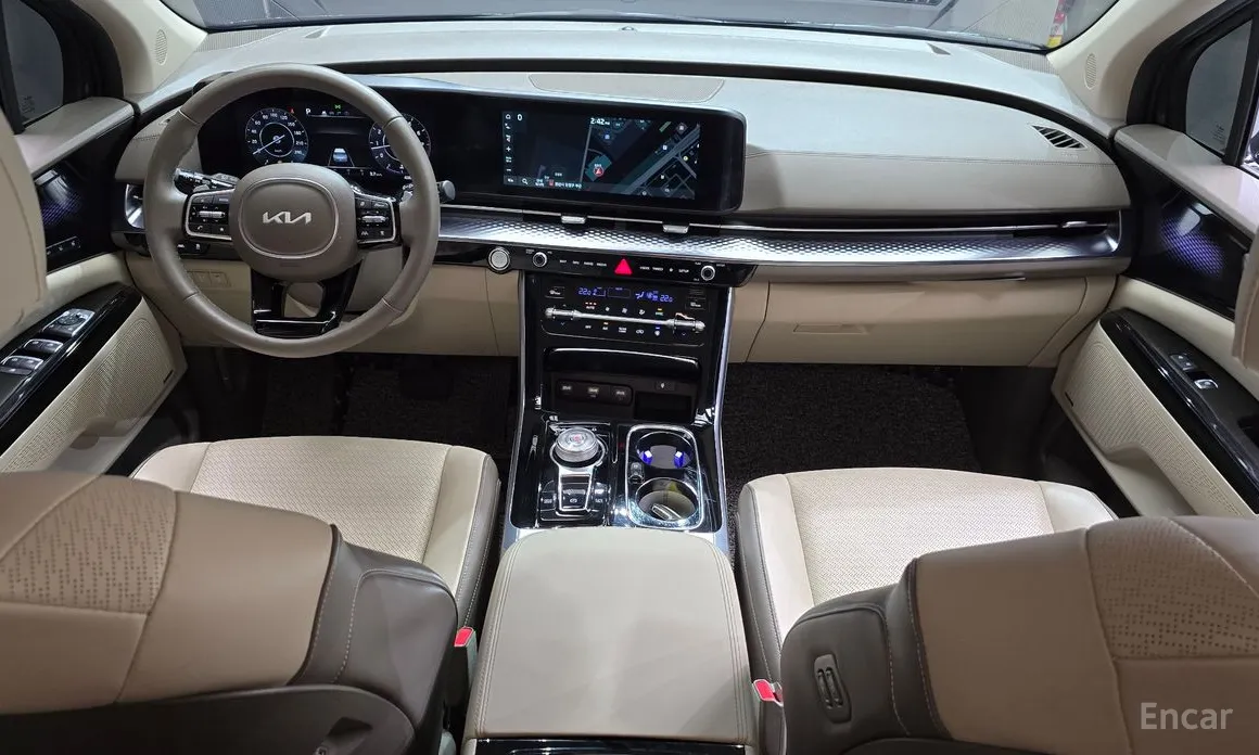 Kia Carnival, 2022 — фото 7 из 12