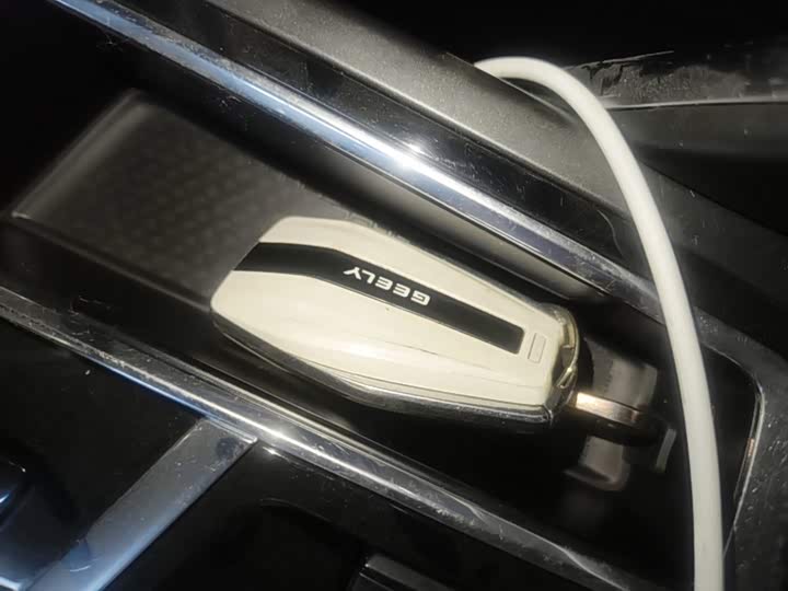 Geely Atlas, 2021 — фото 9 из 9