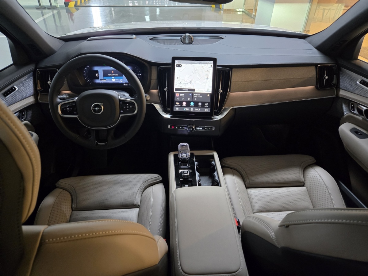 Volvo XC90, 2026 — фото 10 из 12