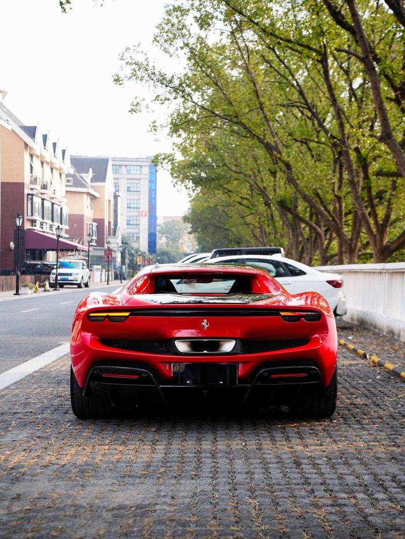 Ferrari 296, 2023 — фото 2 из 10