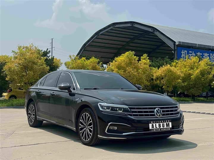 Volkswagen Phideon, 2023 — фото 3 из 9