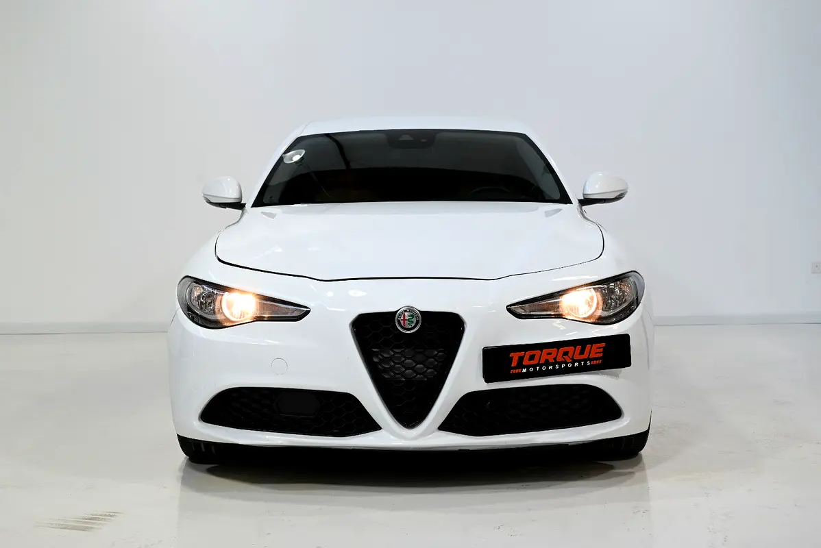 Alfa Romeo Giulia, 2022 — фото 2 из 10