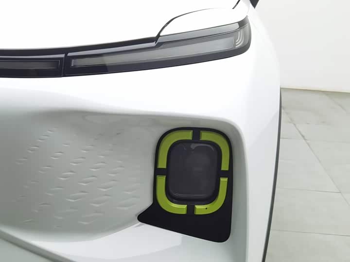 Geely Geometry E Firefly, 2023 — фото 7 из 9