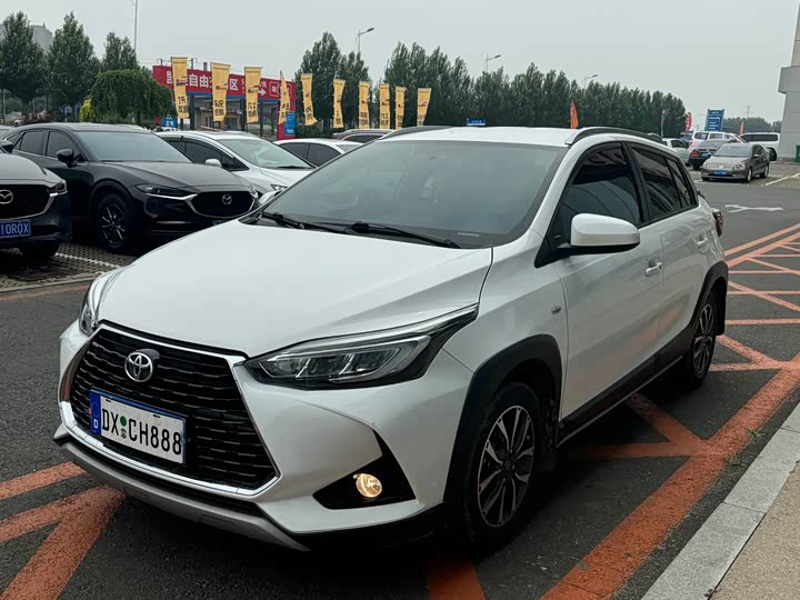 Toyota Yaris L Hatchback, 2022 — купить в Казани под ключ