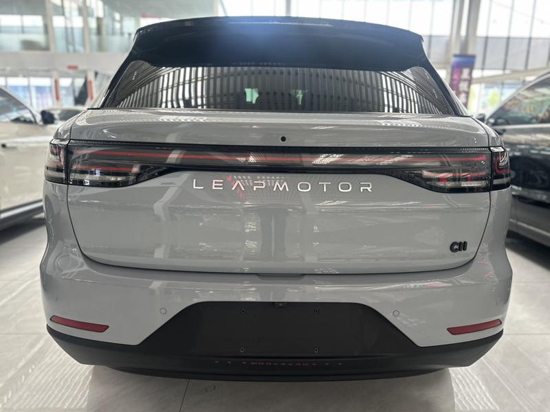 Leapmotor C11, 2026 — фото 5 из 12