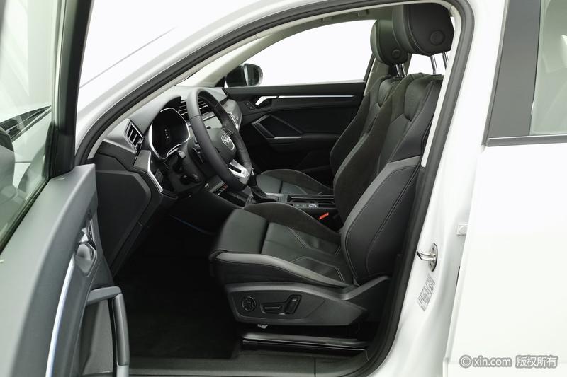 Audi Q3 Sportback, 2022 — фото 12 из 12
