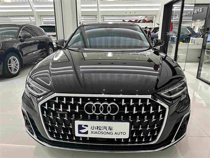 Audi A8, 2023 — фото 2 из 9