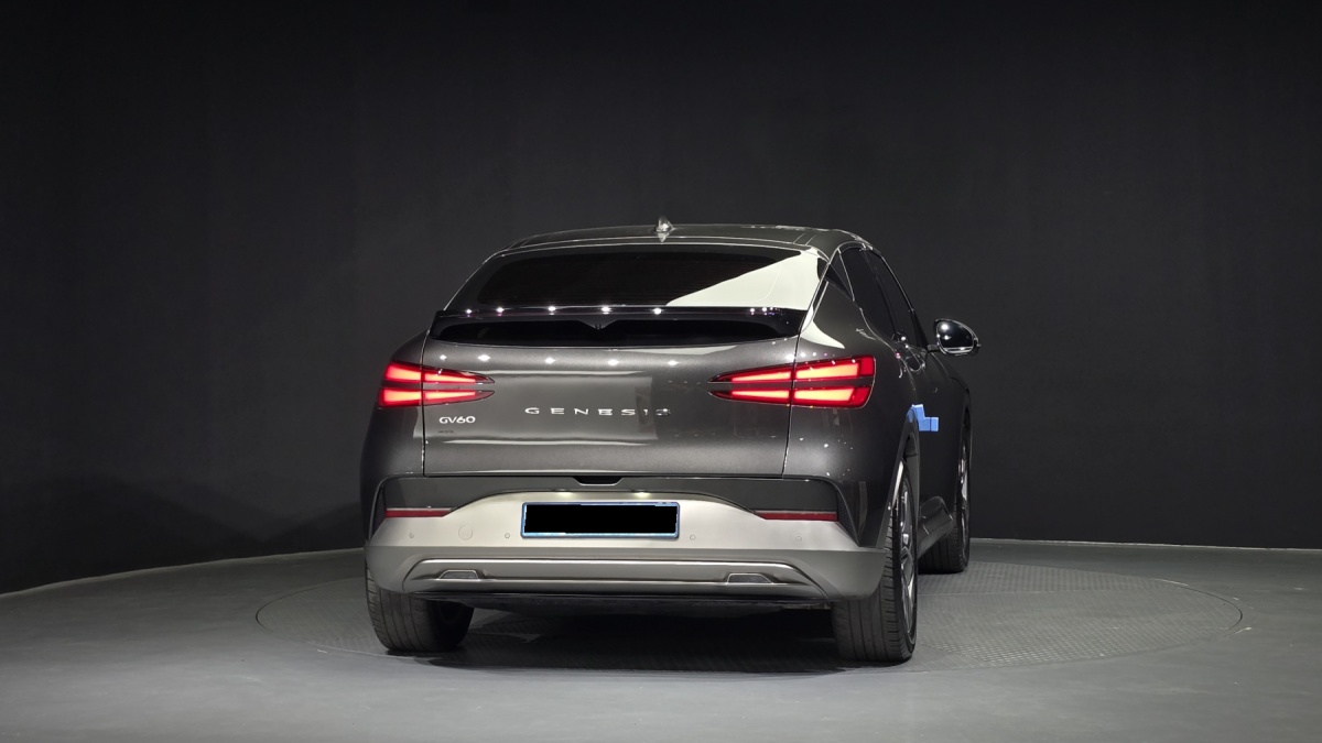 Genesis GV60, 2023 — фото 4 из 12